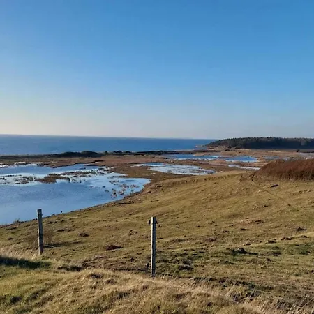 Family For Eight Guests