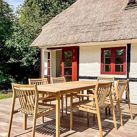 Family For Eight Guests 펜션