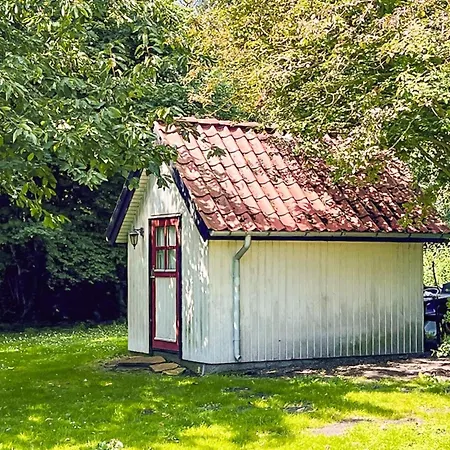 Family For Eight Guests 펜션 Bagenkop